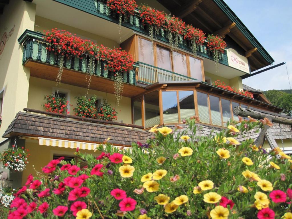 Landhaus Krenn Otel Bad Kleinkirchheim Dış mekan fotoğraf