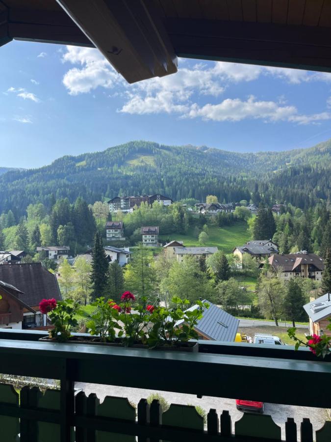 Landhaus Krenn Otel Bad Kleinkirchheim Dış mekan fotoğraf