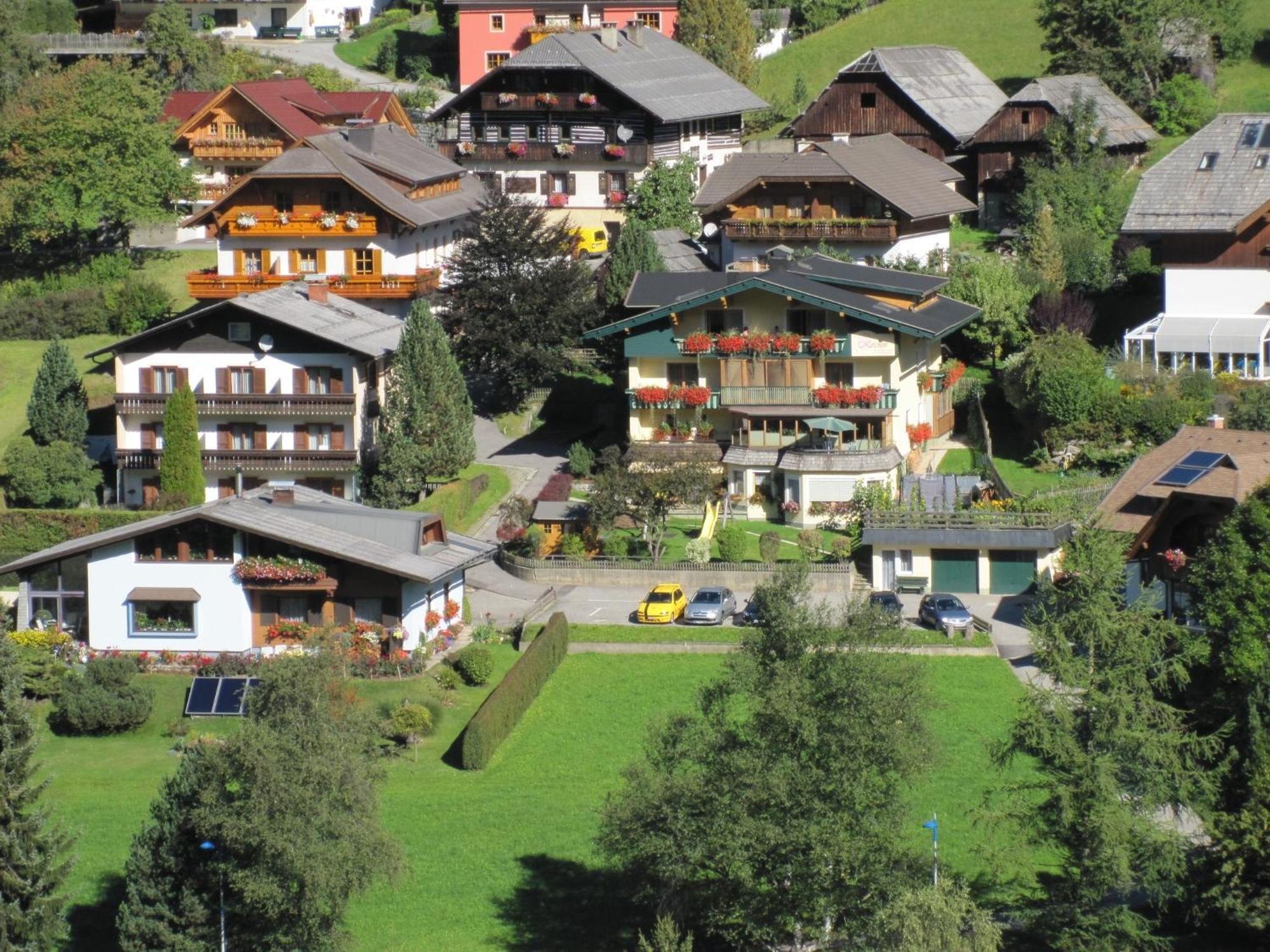 Landhaus Krenn Otel Bad Kleinkirchheim Dış mekan fotoğraf